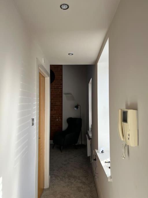 Gorgeous 2 Bed Loft Style Apartment Manchester Exteriér fotografie